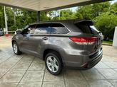 Thumbnail of 2018 Predawn Gray Mica Toyota Highlander