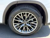 Thumbnail of 2022 Ultra White Lexus RX 450h