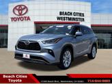 Thumbnail of 2022 Gray Toyota Highlander