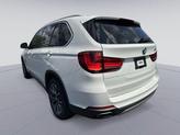 Thumbnail of 2018 Alpine White BMW X5