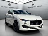 Photo of 2024 Bianco Maserati Levante