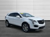 Thumbnail of 2025 Crystal White Tricoat Cadillac XT5