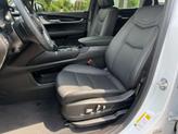 Thumbnail of 2025 Crystal White Tricoat Cadillac XT5