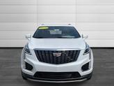 Thumbnail of 2025 Crystal White Tricoat Cadillac XT5