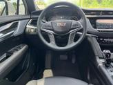 Thumbnail of 2025 Crystal White Tricoat Cadillac XT5
