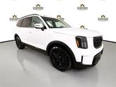 Photo of 2025 Glacial White Pearl Kia Telluride
