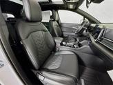Thumbnail of 2025 Glacial White Pearl Kia Sportage