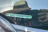 Thumbnail of 2010 Brilliant Black Crystal Pearlcoat Dodge Challenger