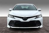 Thumbnail of 2018 Super White Toyota Camry