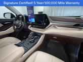 Thumbnail of 2022 Black Toyota Highlander
