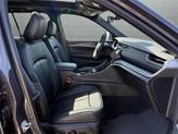 Thumbnail of 2025 Baltic Gray Metallic Clearcoat Jeep Grand Cherokee