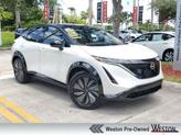 Photo of 2025 2t Wht Blk Roof Nissan ARIYA