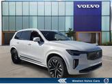 Photo of 2025 White Volvo XC90