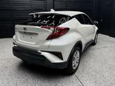 Thumbnail of 2019 Blizzard Pearl Toyota C-HR