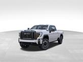 Thumbnail of 2025 White Frost Tricoat GMC Sierra 3500
