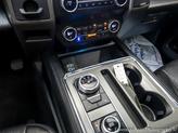 Thumbnail of 2019 Agate Black Metallic Ford Expedition