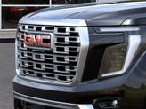 Thumbnail of 2025 Onyx Black GMC Yukon XL