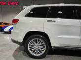 Thumbnail of 2018 Ivory 3-Coat Jeep Grand Cherokee