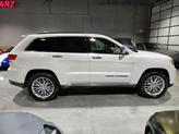 Thumbnail of 2018 Ivory 3-Coat Jeep Grand Cherokee