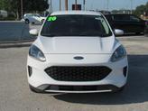 Thumbnail of 2020 Oxford White Ford Escape