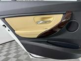 Thumbnail of 2018 White BMW 320
