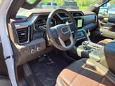 Thumbnail of 2024 White Frost Tricoat GMC Sierra 1500