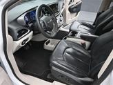 Thumbnail of 2022 Bright White Clearcoat Chrysler Pacifica