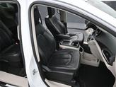 Thumbnail of 2022 Bright White Clearcoat Chrysler Pacifica