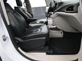 Thumbnail of 2022 Bright White Clearcoat Chrysler Pacifica