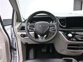 Thumbnail of 2022 Bright White Clearcoat Chrysler Pacifica