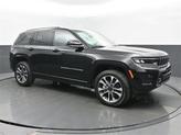 Thumbnail of 2025 Diamond Black Crystal Pearlcoat Jeep Grand Cherokee
