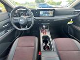 Thumbnail of 2025 2t Wht Blk Roof Nissan Kicks