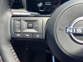 Thumbnail of 2025 2t Gun Red Roof Nissan Kicks