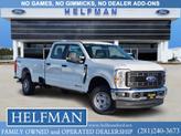 Thumbnail of 2025 Oxford White Ford F-250