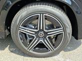 Thumbnail of 2026 Obsidian Black Metallic Mercedes-Benz GLE 450