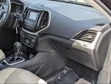 Thumbnail of 2017 Diamond Black Crystal Pearlcoat Jeep Cherokee