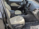 Thumbnail of 2017 Diamond Black Crystal Pearlcoat Jeep Cherokee
