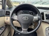 Thumbnail of 2011 Blizzard Pearl Toyota Venza