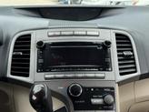 Thumbnail of 2011 Blizzard Pearl Toyota Venza