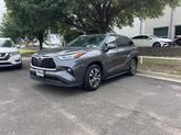 Thumbnail of 2020 Moon Dust Toyota Highlander
