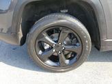 Thumbnail of 2022 Baltic Gray Metallic Clearcoat Jeep Grand Cherokee