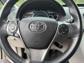 Thumbnail of 2014 Pearl White Toyota Venza