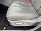 Thumbnail of 2014 Pearl White Toyota Venza