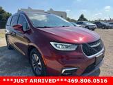 Thumbnail of 2021 Velvet Red Pearlcoat Chrysler Pacifica Hybrid
