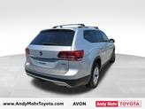 Thumbnail of 2019 Reflex Silver Metallic Volkswagen Atlas