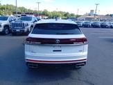 Thumbnail of 2024 Opal White Pearl Effect Volkswagen Atlas Cross Sport