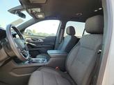 Thumbnail of 2022 White Chevrolet Traverse