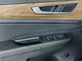 Thumbnail of 2025 Silver Mist Metallic Volkswagen Atlas