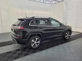 Thumbnail of 2019 Diamond Black Crystal Pearlcoat Jeep Cherokee
