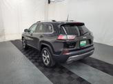 Thumbnail of 2019 Diamond Black Crystal Pearlcoat Jeep Cherokee